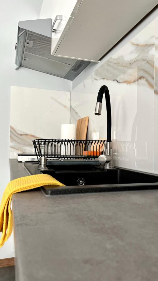 Aparthotel W Dolinie Stawow Zator By Housine Las Luaran gambar