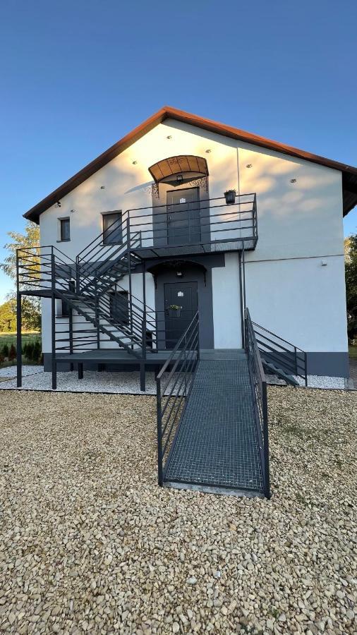 Aparthotel W Dolinie Stawow Zator By Housine Las Luaran gambar